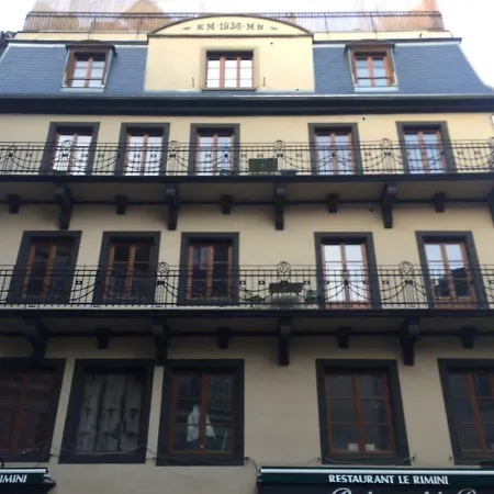Apartment F4 Quartier Cathedrale 3eme Etage *