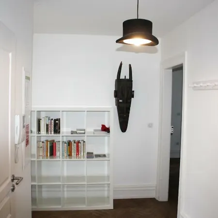 F4 Quartier Cathedrale 3eme Etage Apartment *