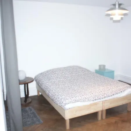 F4 Quartier Cathedrale 3eme Etage Apartment *
