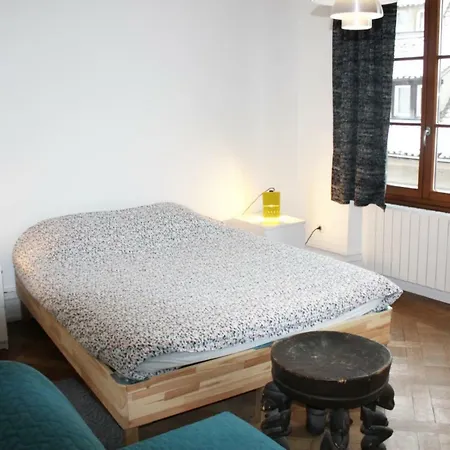 F4 Quartier Cathedrale 3eme Etage Apartment *
